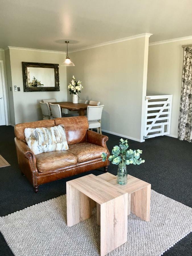 ケンブリッジ Prairies Grange Bed & Breakfast エクステリア 写真