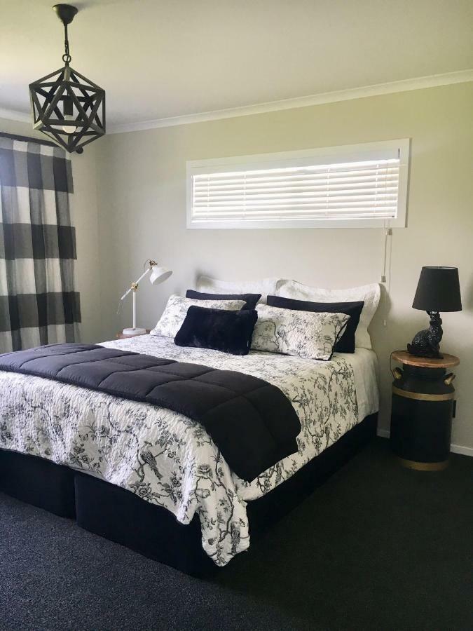 ケンブリッジ Prairies Grange Bed & Breakfast エクステリア 写真